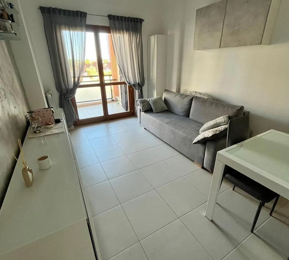 Apartment Divino Amore Home Rome